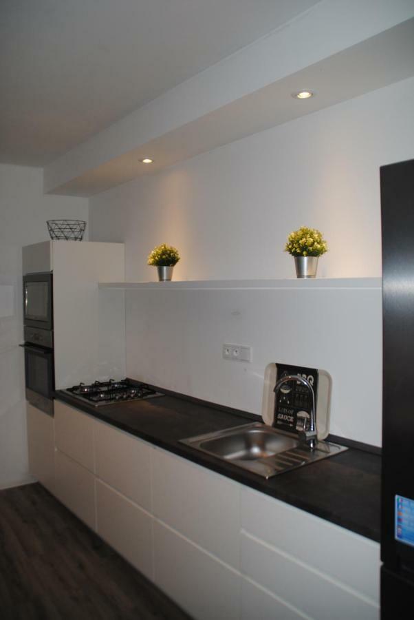 Ferienwohnung Apartman U Lesa Ratiskovice Exterior foto