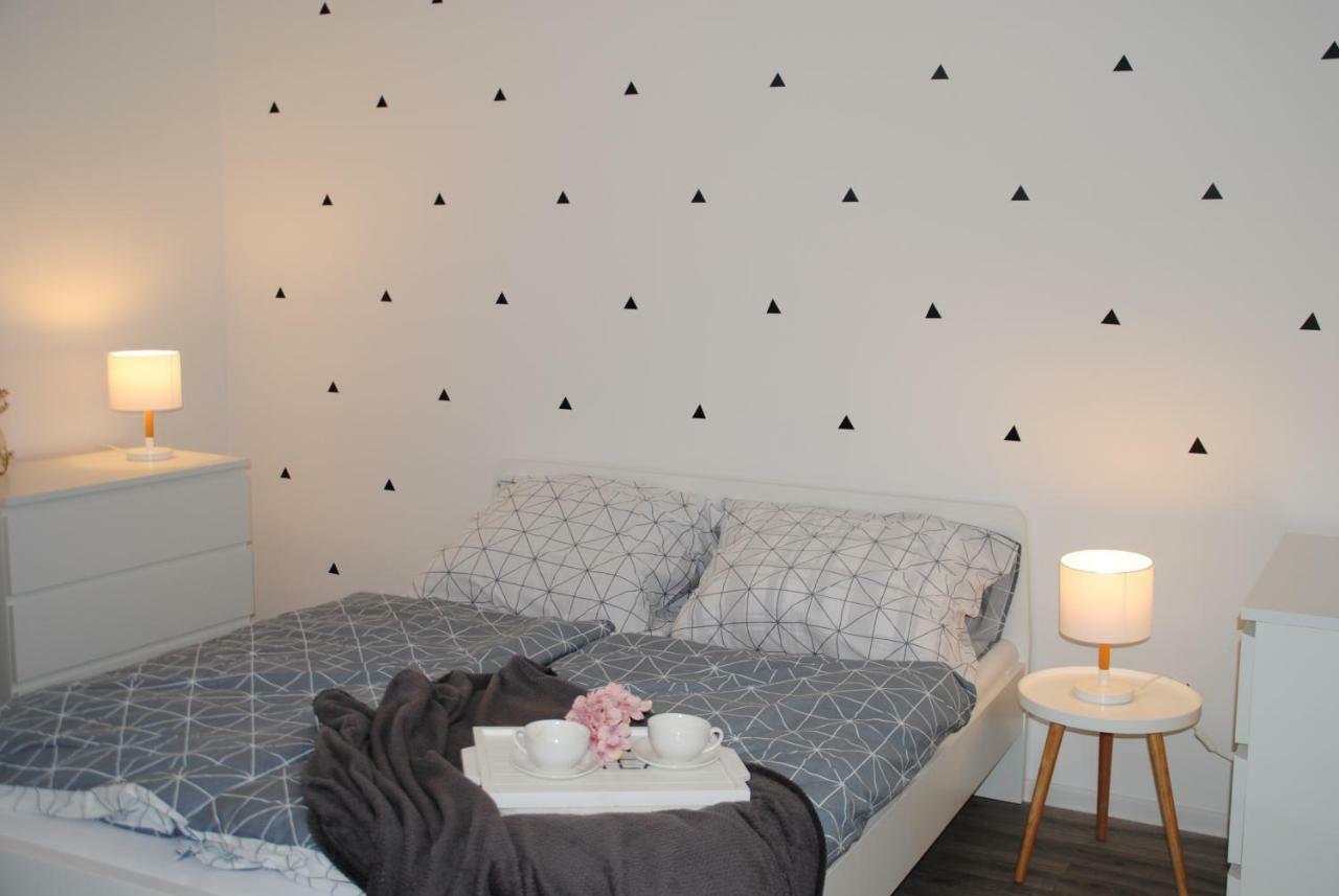 Ferienwohnung Apartman U Lesa Ratiskovice Exterior foto